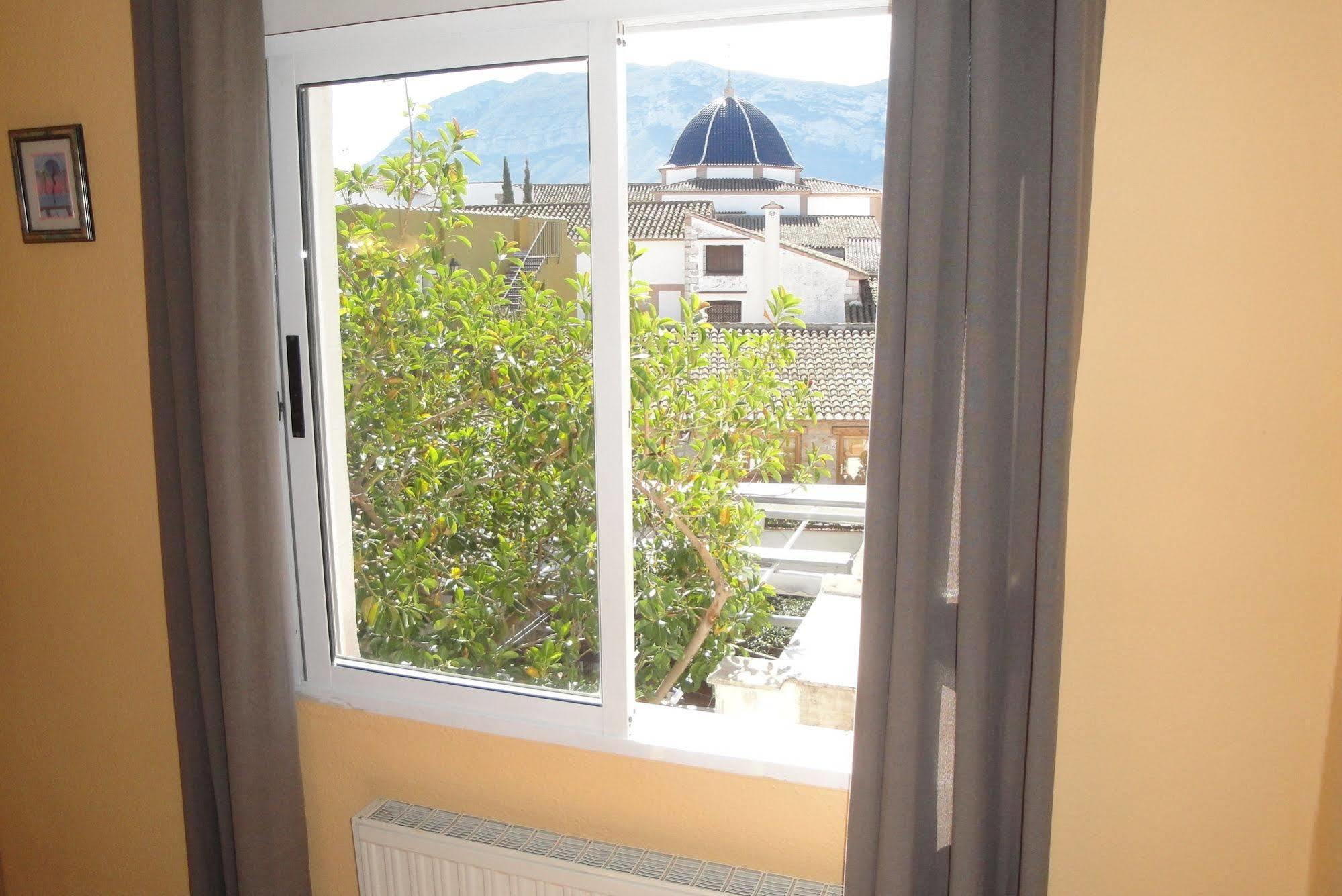 Hostal Cristina Denia Exteriér fotografie