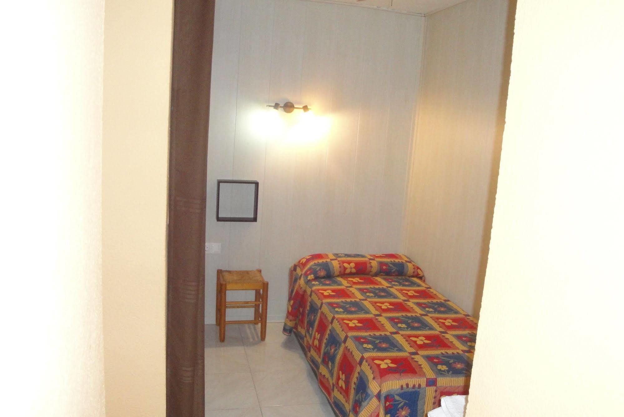 Hostal Cristina Denia Exteriér fotografie